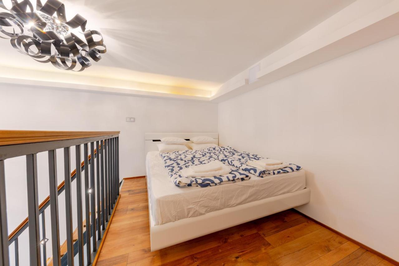 La Fortezza Panzio Budapest Bagian luar foto
